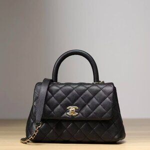 Classic CHANEL Bag: A Stylish and Versatile Choice for Elegance